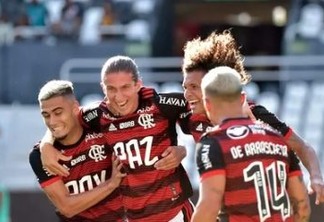 Flamengo vence Vasco por 2 a 1 e garante vantagem na semifinal do Campeonato Carioca