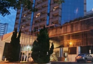Hotel QG de 'pastores do MEC' tem relato sobre barra de ouro e encontro com prefeitos