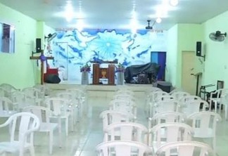 Homem furta igreja em Belém e faz lanche antes de fugir - VEJA VÍDEO