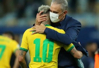 Neymar se apresenta e seleção brasileira só aguarda Everson para ficar completa