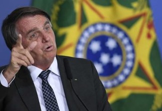 Bolsonaro diz pegar mal ao Ministério Público investigar sua ex-funcionária fantasma