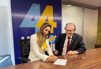 Apresentadora Fernanda Albuquerque, se filia ao União Brasil e será candidata a Câmara Federal