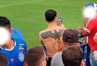 Torcedor é flagrado com tatuagem nazista em jogo do Brasileirão