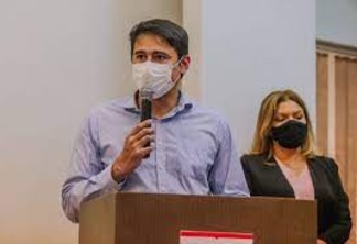 João Pessoa seguirá decreto do Governo e vai liberar uso de máscaras em locais fechados, diz secretário