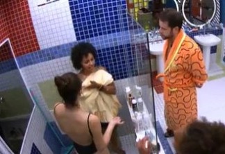 Barraco: Natália e Gustavo brigam por causa de banho e brother pede 'Consciência social'
