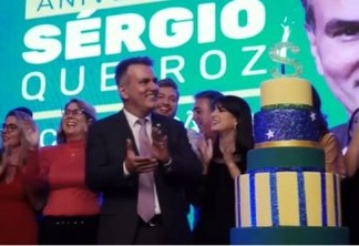 Sérgio Queiroz comemora aniversário em culto de ação de graças e recebe homenagens de apoiadores - VEJA VÍDEO