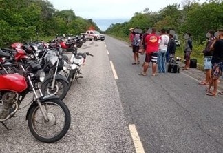 Polícia Militar encerra “rolezinho” de motos que acontecia em Jacarapé e apreende veículos