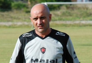 VELHO AMIGO: Botafogo-PB acerta a contratação do treinador Itamar Schülle