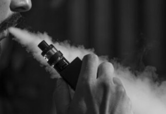 RISCO À SAÚDE: lei proíbe uso de cigarros eletrônicos e vapes na Paraíba; confira