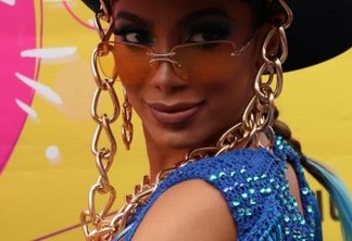 Anitta comenta 'CPI do sertanejo' e diz que recebeu propostas de desvio de verba