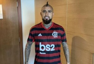 Flamengo anuncia contratação do volante chileno Arturo Vidal