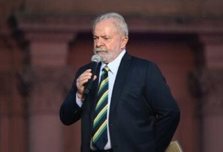 Lula indica que talvez não dispute a reeleição em 2026, caso seja eleito
