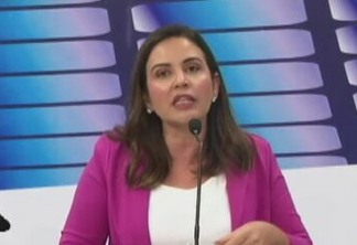 Pollyana chama Sérgio Queiroz de falso moralista, após candidato desviar do assunto que estava sendo debatido