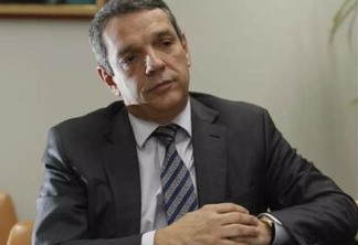 Presidente da Petrobras é diagnosticado com câncer na cabeça