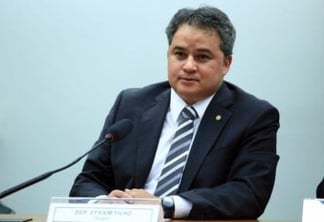 Pesquisa Real Big Data para o Senado: Sem Ricardo Coutinho na disputa, Efraim já lidera com 13 pontos de vantagem