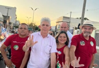 Jeová e militância fazem grande recepção a Ricardo Coutinho em Cajazeiras e comemoram destaque do candidato em debate no Sertão