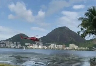 Helicóptero cai na Lagoa Rodrigo de Freitas e cinco pessoas são resgatadas