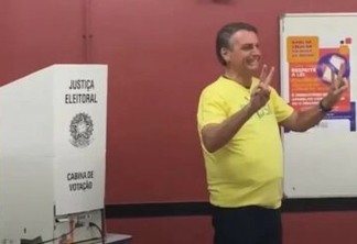 'Expectativa de vitória', declara Jair Bolsonaro durante votação no Rio de Janeiro