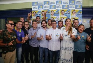 Cabedelo vai com Pedro: Efraim media parceria entre colega de chapa e prefeito Vitor Hugo