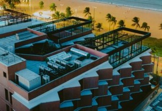 Hotel de Hulk é inaugurado na praia de Cabo Branco e tem um dos preços de diária mais altos de João Pessoa