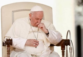 Papa Francisco atribui ataques em Brasília a enfraquecimento da democracia no mundo