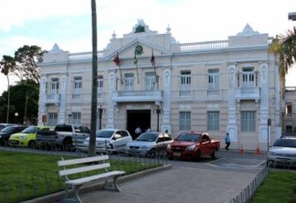 Repartições estaduais terão expediente alterado na próxima quinta-feira devido ao Bloco Muriçocas do Miramar