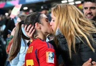 Alba Redondo beija namorada em comemoração na Copa do Mundo feminina
Foto: Getty Images