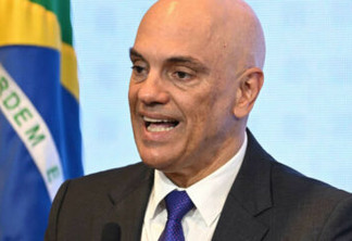 Moraes manda soltar segurança de Bolsonaro investigado por fraude em cartão de vacina