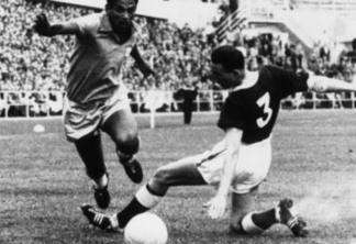 CBF e Fifa homenageiam Garrincha por 90 anos e relembram parceria com Pelé