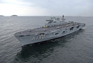 Maior navio de guerra da Marinha do Brasil atraca em Cabedelo; visitação será aberta ao público