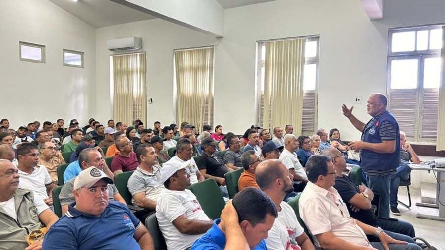 Na Paraíba, saúde capacita Agentes de Combate às Endemias sobre aplicação de inseticidas em pontos estratégicos
