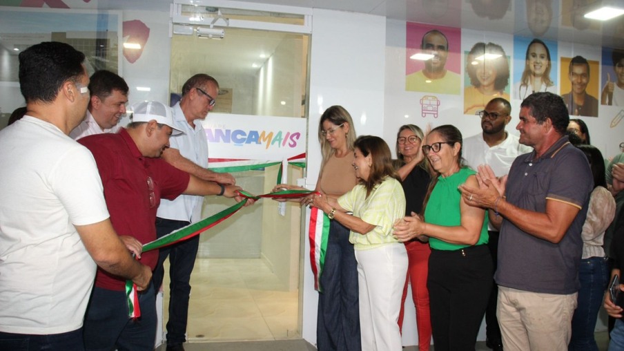 Prefeita Eunice Pessoa inaugura novo prédio da Farmácia Básica, onde também funcionará o CEDMEX