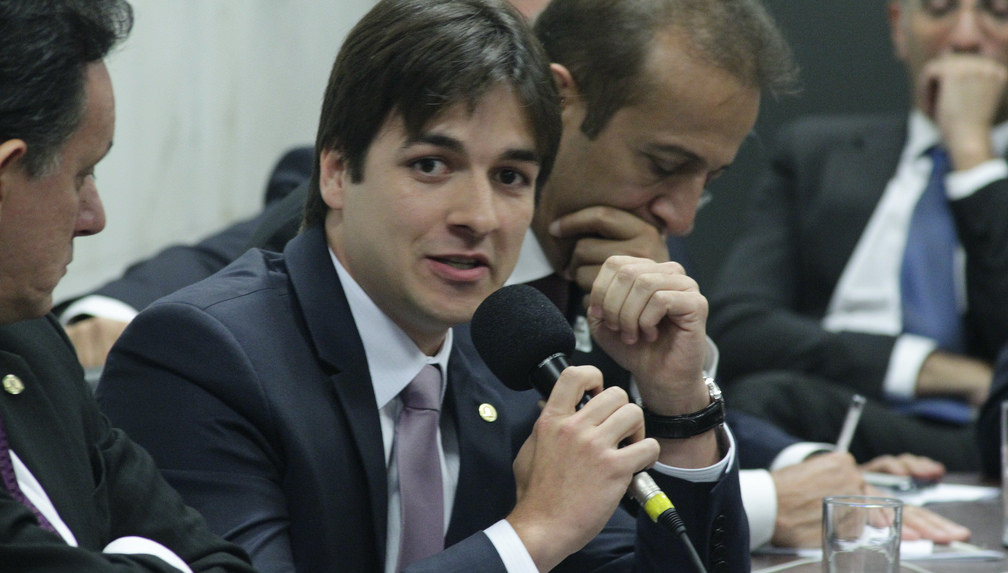 PSDB adia convenção para o fim do mês de maio