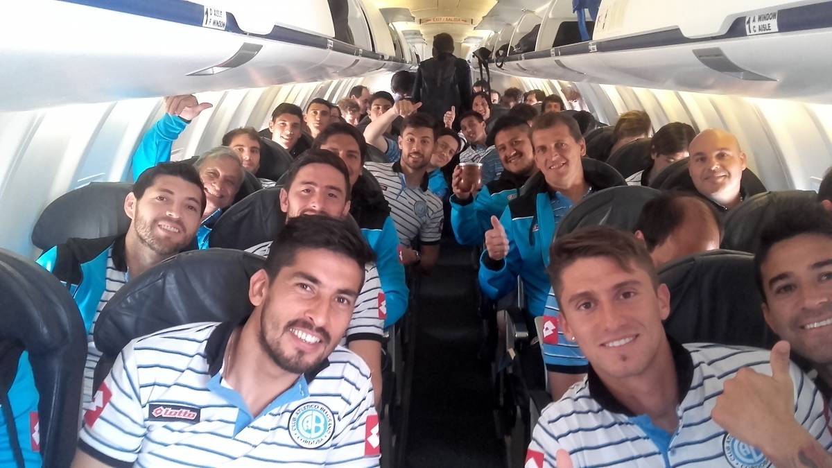 Time de futebol argentino desiste de voo após pane elétrica