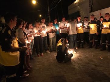 Família e amigos prestam homenagem a Diogo uma semana após sua morte
