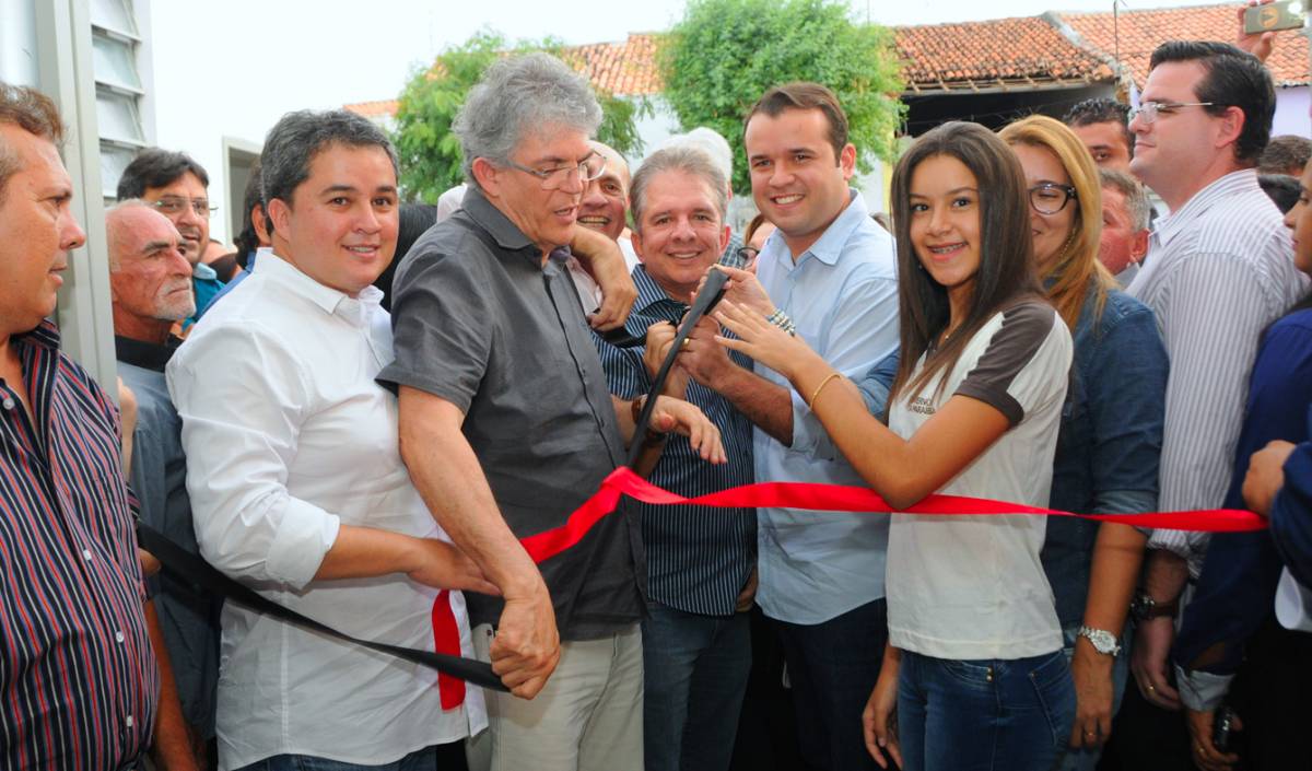 Ricardo inaugura novo prédio de escola em São Mamede e beneficia mais de 200 alunos