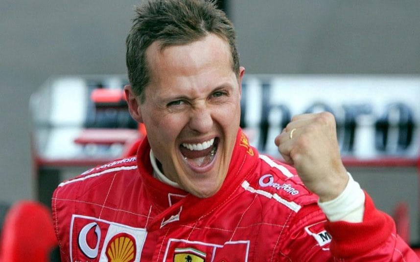 Familiares revelam para jornal britânico que Michael Schumacher consegue demonstrar emoções e respira em aparelhos
