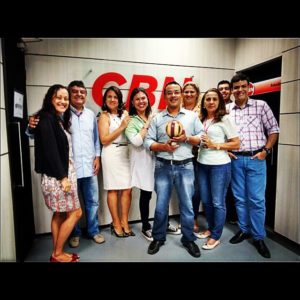 equipe cbn 300x300 - FIM DE UMA ERA: Verônica Guerra deixa a direção de jornalismo da CBN João Pessoa