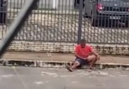 VEJA VÍDEO [+ 18] : Homem é flagrado se masturbando no meio da rua