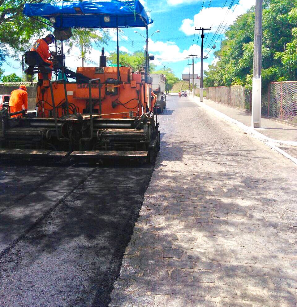 WhatsApp Image 2018 03 21 at 20.21.25 - Binário de Tibiri segue em obras com asfaltamento de vias em Santa Rita