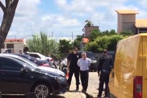 letopreso 300x200 - XEQUE-MATE: Polícia Federal prende o prefeito Leto Viana o vice Flávio Oliveira e mais 10 pessoas em Cabedelo