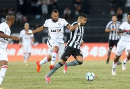 Botafogo joga mal e fica apenas no empate com o Vitória
