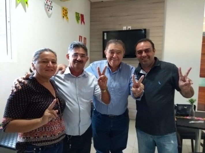 renato gadelha - Renato Gadelha recebe apoio de ex-prefeito no Sertão
