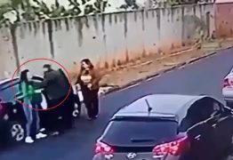 VEJA VÍDEO: Câmera de Segurança flagra pai agredindo filhos com socos em plena luz do dia