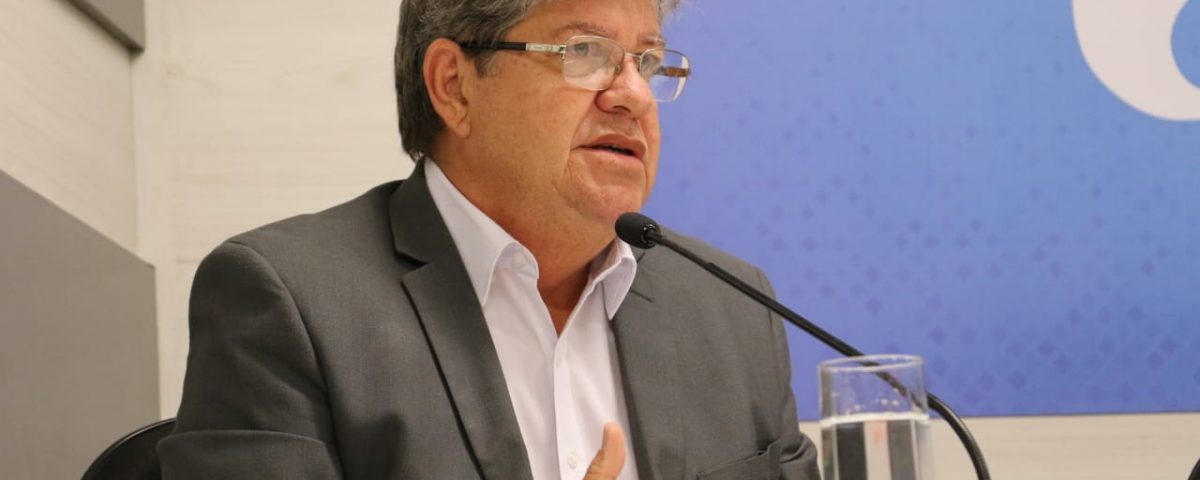 João Azevêdo 6 1200x480 - João Azevedo não vai a reunião com governadores e explica: 'Não é um encontro oficial com o presidente eleito'