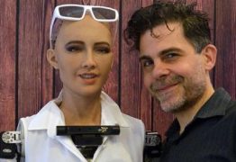 Sophia, a robô social, é a primeira humanoide a receber visto de viagem oficial