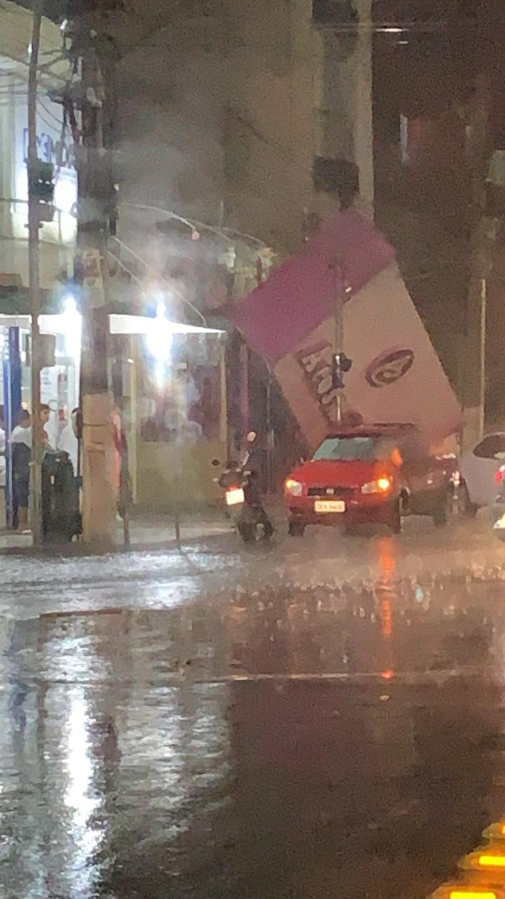 WhatsApp Image 2019 01 18 at 11.56.32 AM - VEJA VÍDEOS: Chuvas e ventos fortes causaram destruição no sertão da Paraíba
