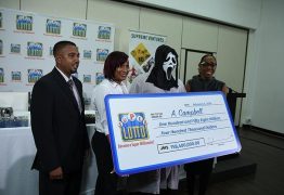 Homem ganhou 1 milhão na loteria e usou máscara para família não pedir dinheiro
