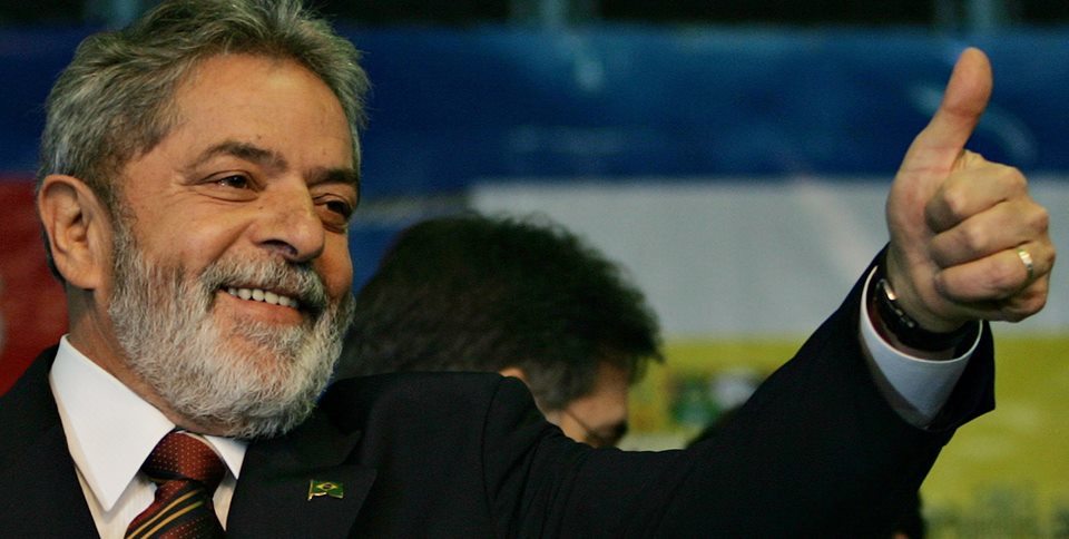 LulaSorri - Cearense viraliza com áudios humorísticos "adulando" ex-presidente: 'depois que Lula foi solto já abriram dez lojas lá no Juazeiro' - OUÇA