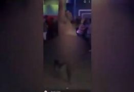 Policial é suspenso após ser flagrado dançando nu em boate nos EUA – VEJA VÍDEO